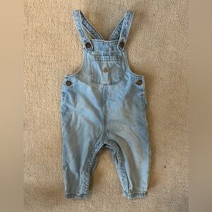 Baby gap overalls size 12-18 months